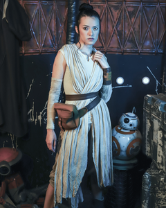 NEW Rey 8x10
