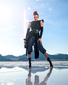 Dark Rey Full 8x10